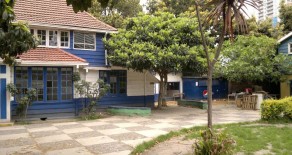 Casa con giro Comercial, lado Oriente.
